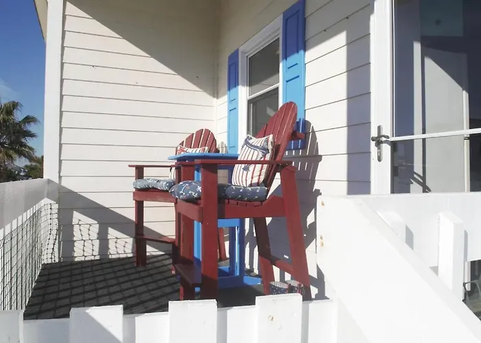 Aqua Haven - Second Street From Beach Home