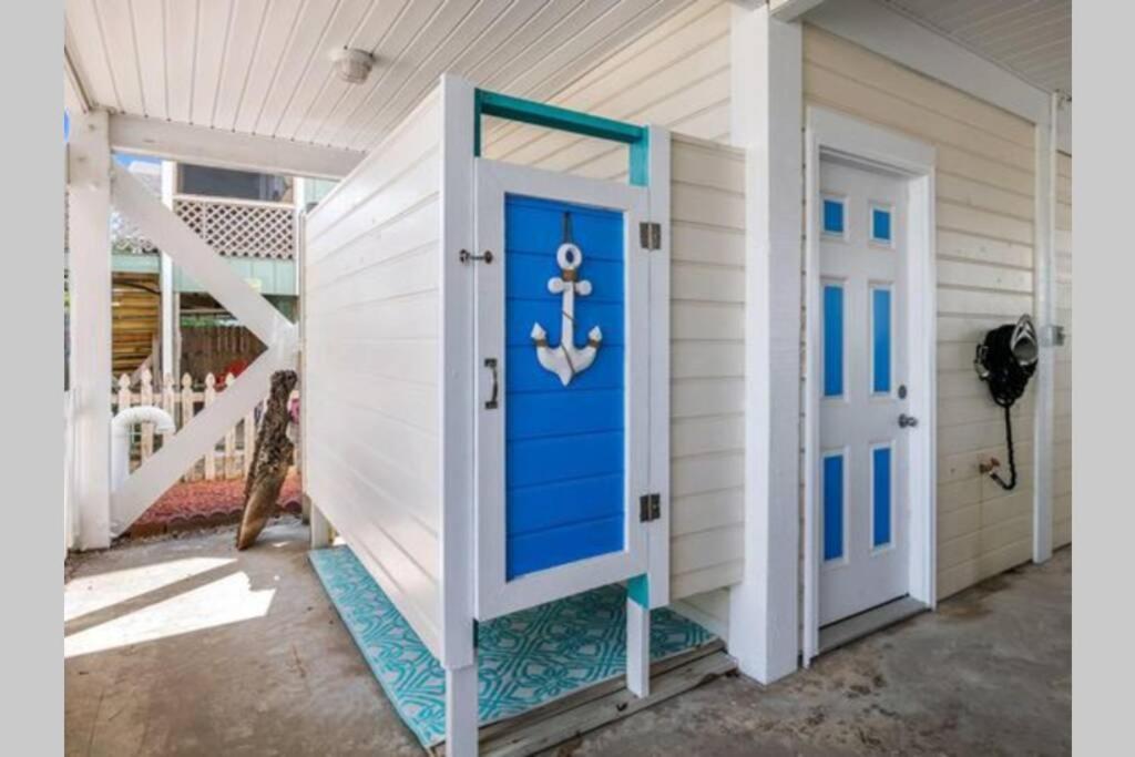 Aqua Haven - Second Street From Beach